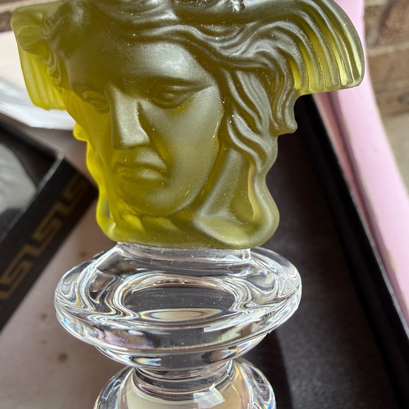 Versace Medusa Crystal Wine Stoppers - Clear and Olive - Picture 3 of 9
